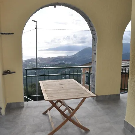 Casa Otto 아파트 Cogorno